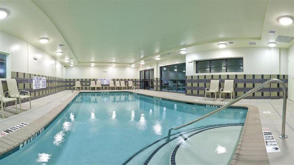 Holiday Inn Express Hotel & Suites Clemson - University Area By Ihg Exterior photo
